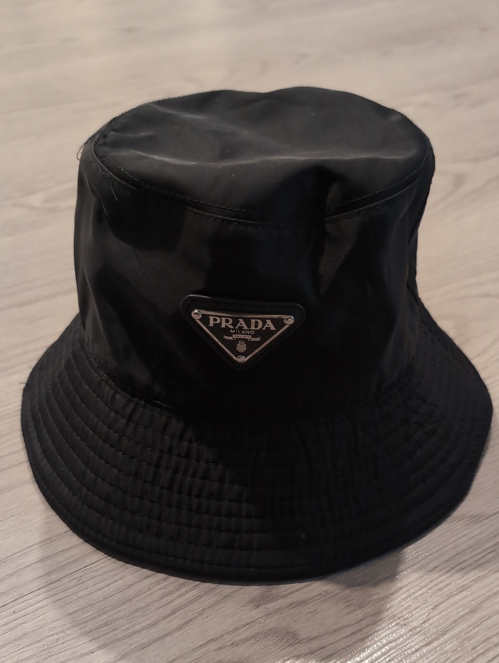 Prada Black Nylon Bucket Hat with Logo Plaque
